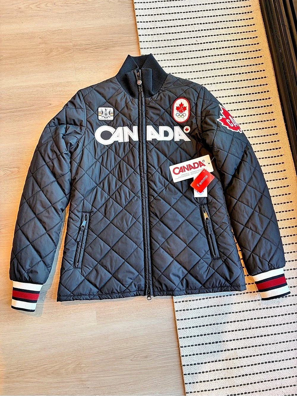 NWT Hudson’s Bay Co Vancouver 2010 Women’s Quilted Jacket - Small